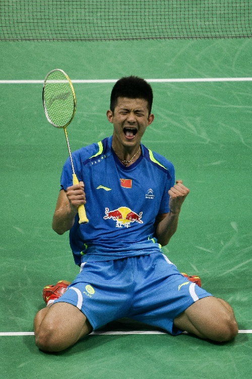 泰国羽毛球队碾压印度羽毛球队，谌龙制霸全场的简单介绍