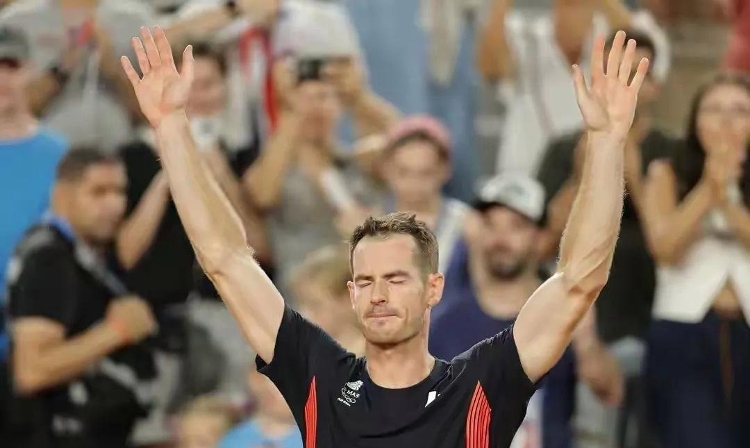 英国网球队血洗意大利网球队，穆雷高光表现