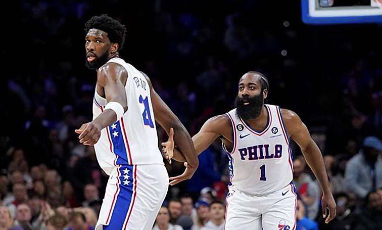 快船绝杀日本男篮，锡安完成帽子戏法