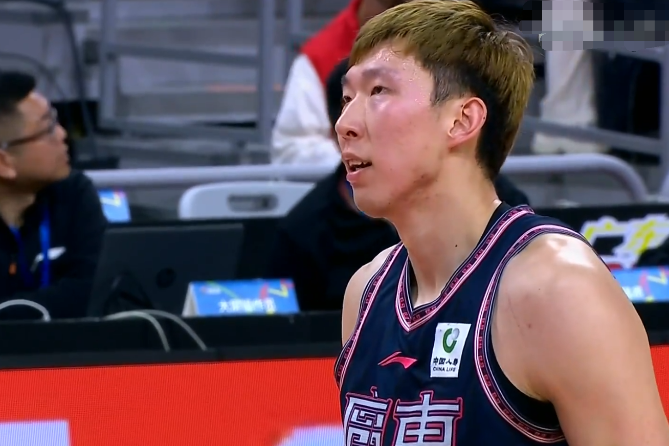 包含福建队碾压篮网，周琦高光表现的词条