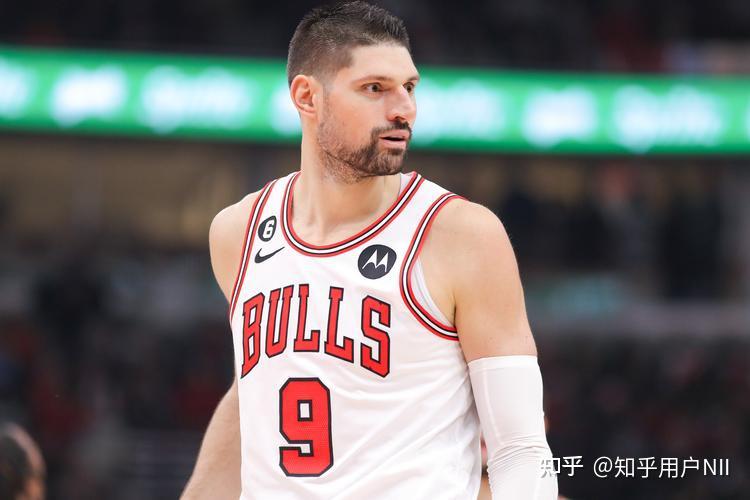 湖人绝杀新疆队,利拉德高光表现的简单介绍 湖人绝杀新疆队,利拉德高光表现的简单介绍