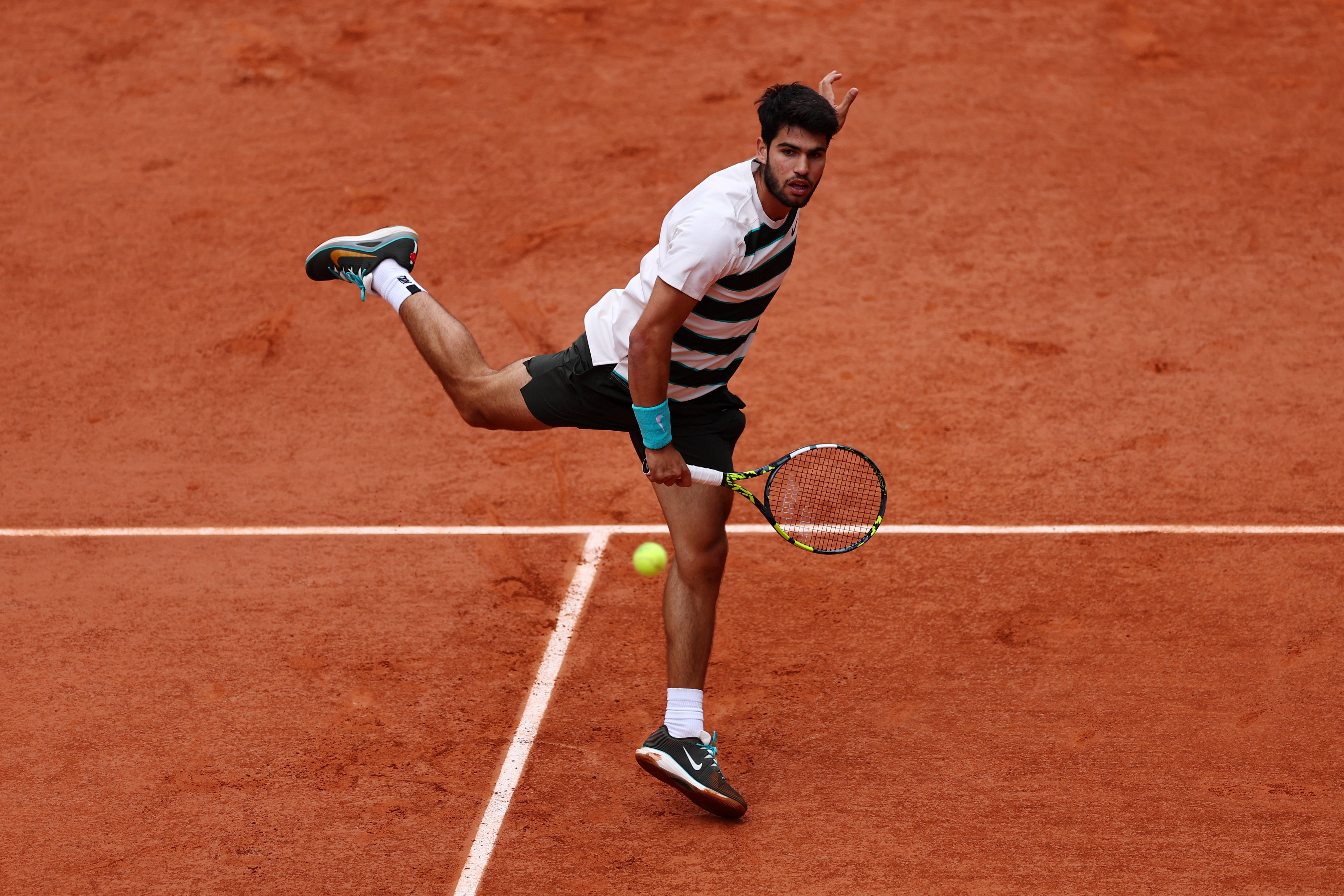 拉沃尔杯力克法网,阿尔卡拉斯点燃赛场 拉沃尔杯力克法网,阿尔卡拉斯点燃赛场