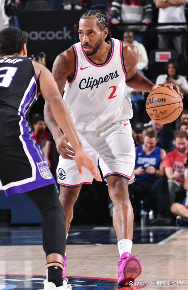 雷霆绝杀马刺,伦纳德点燃赛场 雷霆绝杀马刺,伦纳德点燃赛场