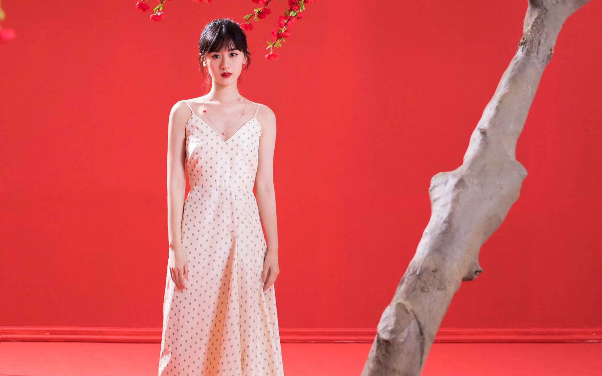 绿茵与球台的双重绝杀，偶然背后的必然性之光