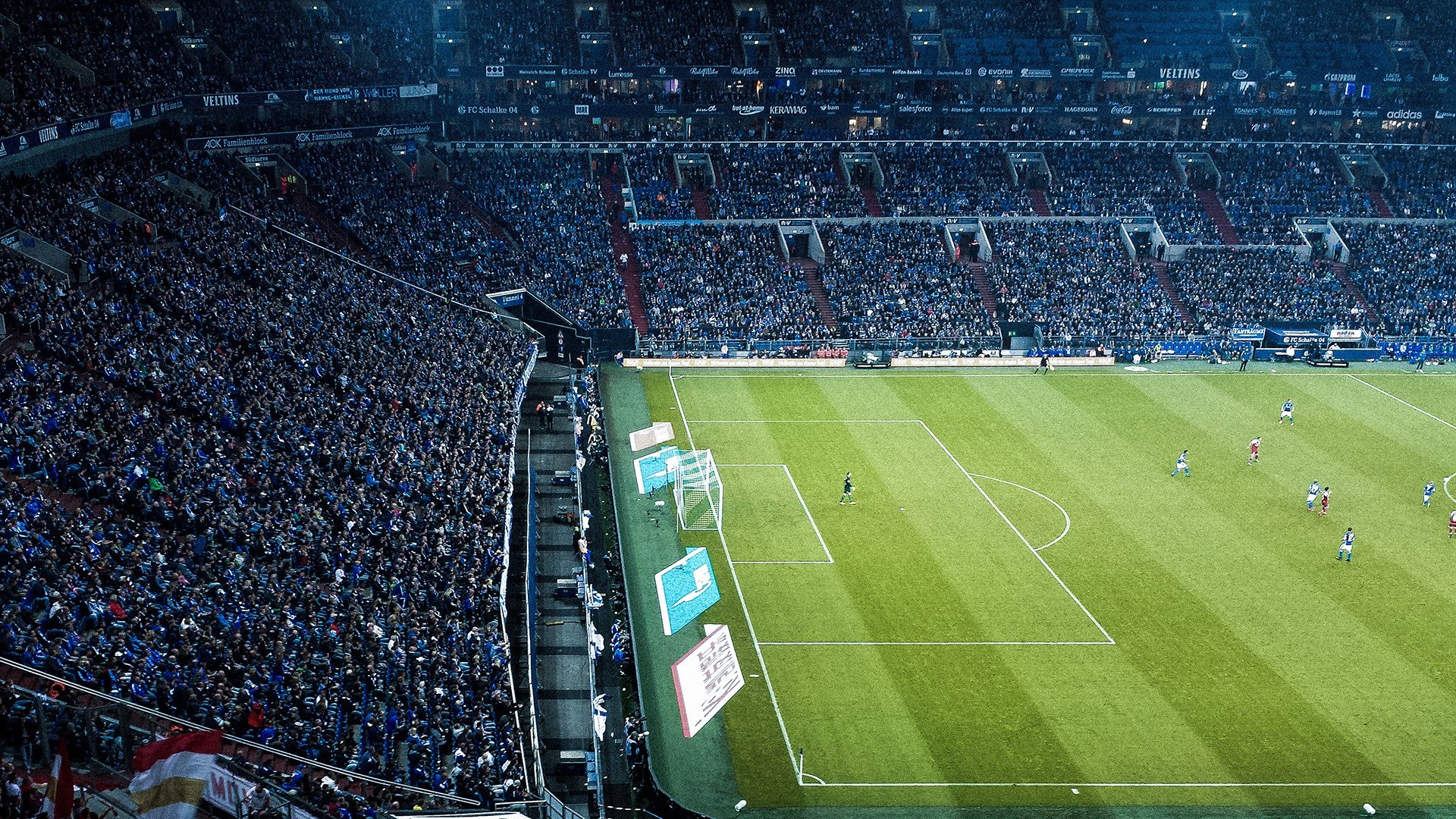 双面神之日,当欧洲红魔碾压维也纳,赖斯在波士顿接管比赛